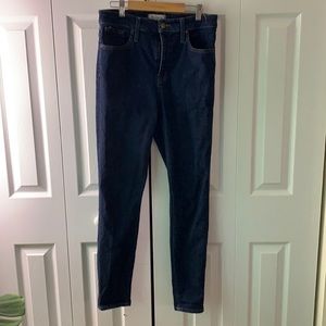 Madewell Skinny Curvy Hi-Rise Jeans